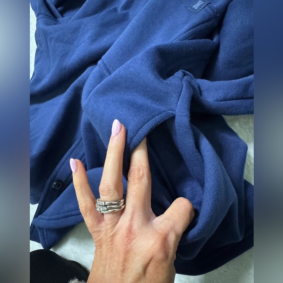 Savage X Fenty ESSENTIAL OVERSIZED BUTTON-UP SHIRT in Royal Blue - Picture 12 of 14